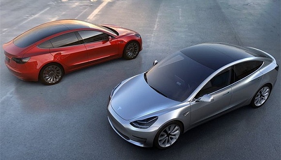 <b>����˵���˹��Model 3�K���¾��� ����50�f(w��n)ӆ�γɿ��(y��n)</b>