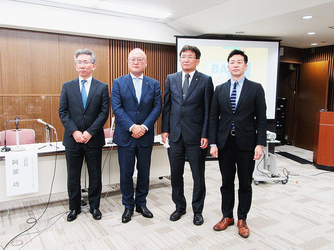 <b>���˄�(d��ng)��늳����ձ�55����I(y��)��ʽ���Y(ji��)</b>