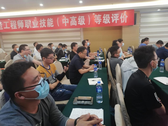 <b>�ھ���늳����칤�̎��I(y��)���ܵȼ�(j��)�u(p��ng)�r(ji��)�ɹ��e�k��189���W(xu��)�T�ɞ�늳��ИI(y��)�и߼�(j��)���̎�</b>