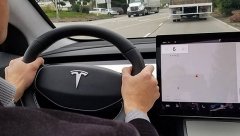 <b>��˹��Model3���Ռ����� �@Щ��С��顱������</b>