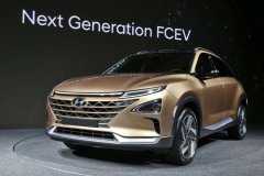 <b>�F��չʾ��һ��ȼ��늳�SUV �m(x��)�����580����</b>