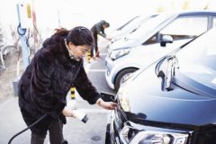<b>���ͺ����׼�늄�(d��ng)��܇���վ��ֱ�����26��犳�M</b>