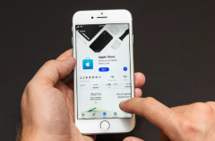 <b>�Ϳ��R��������iPhone늳ظ��Q�ȴ��r(sh��)�g���s��</b>