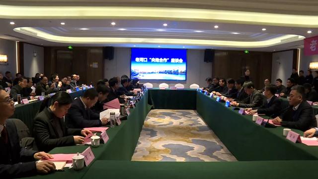 �Ϻӿ����e����غ����(xi��ng)Ŀ���s�xʽ��2�����Դ�(xi��ng)Ŀ��ʽ���